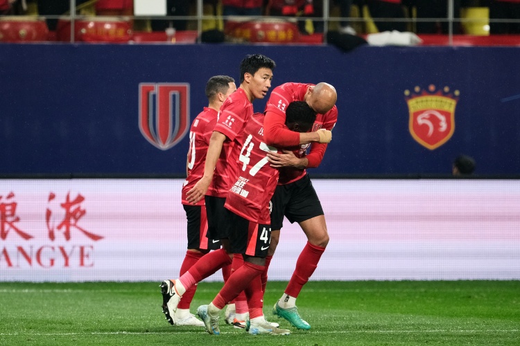 足球報：蓉城上賽季首敗也是第二輪 進入狀態節奏稍慢且應變不足